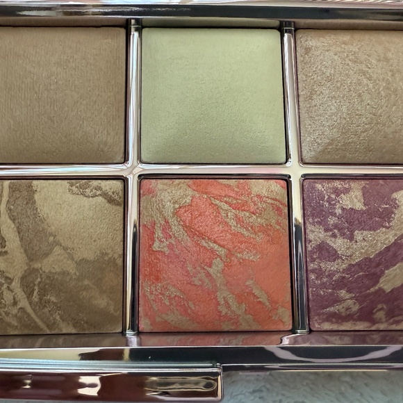 Hourglass Ambient Lighting Edit - Volume 4 Brand New in Box - Picture 9 of 13